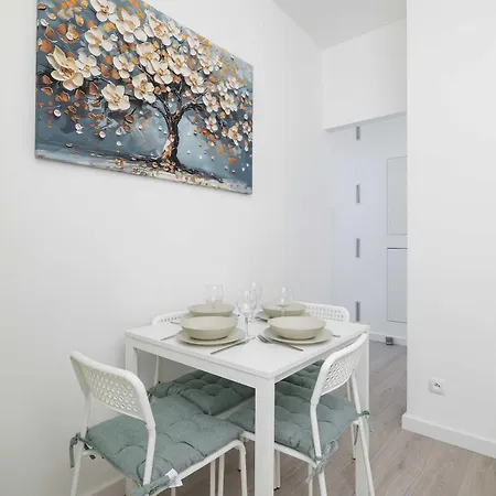 Bright Two-bedroom In Nowa Huta By Renters * Kraków